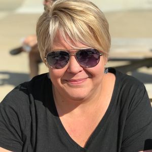 Meet your Posher, Vicki